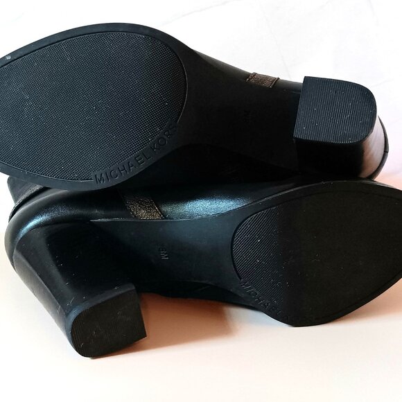 LIKE NEW 💎 MICHAEL KORS BLACK LEATHER SIDE ZIP ANKLE BOOTS SIZE 8 ~ AWESOME! - Picture 9 of 9